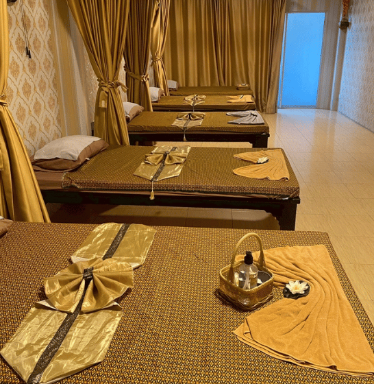 Today, we bring that same experience to Pattaya — combining traditional Thai techniques, refined service, and a calm environment designed for true relaxation and wellbeing.